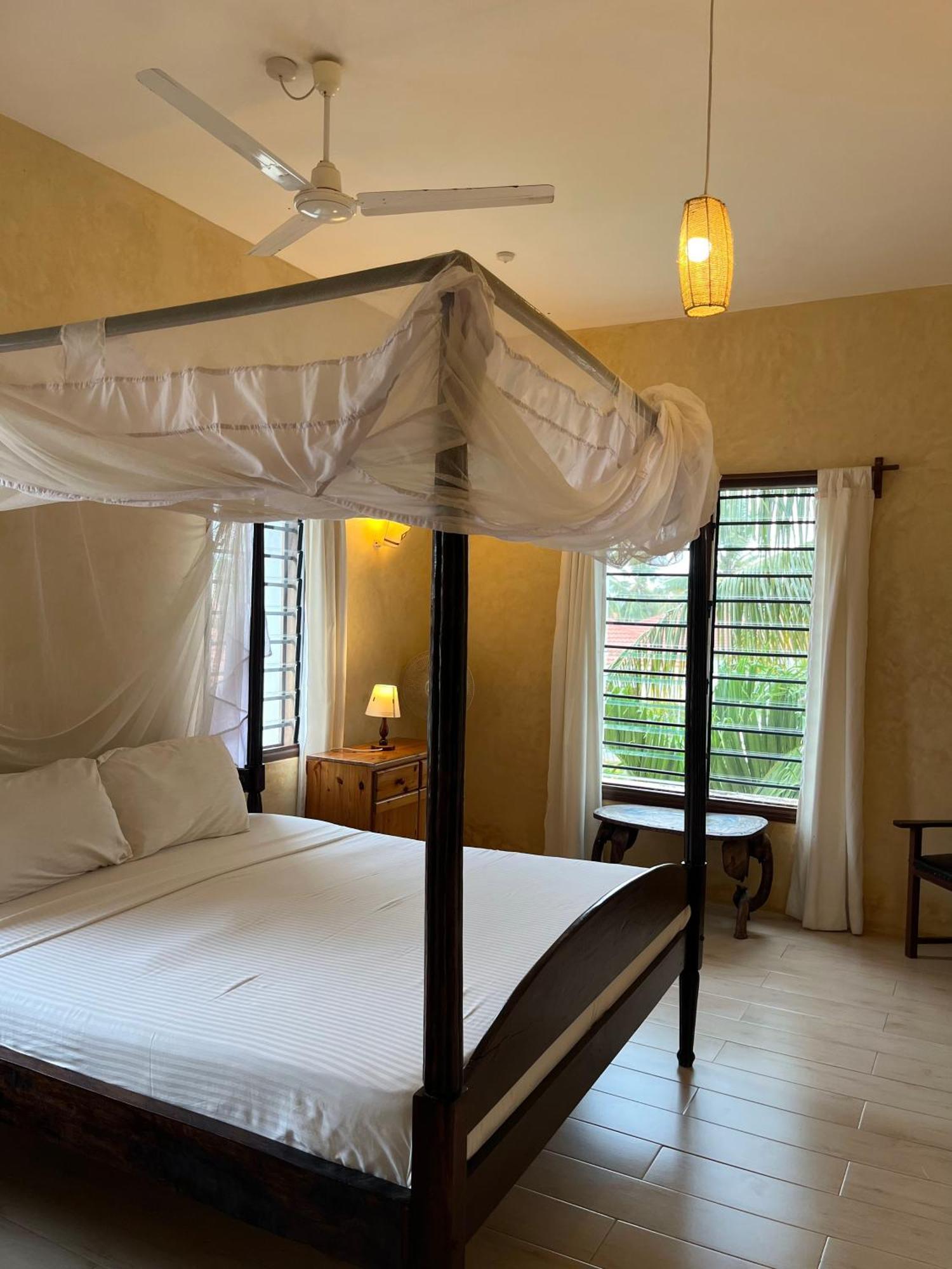 Flametree Beach Homes Diani Beach Eksteriør billede
